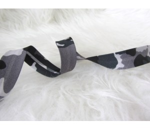 Schrägband Camouflage grün oder grau 18mm